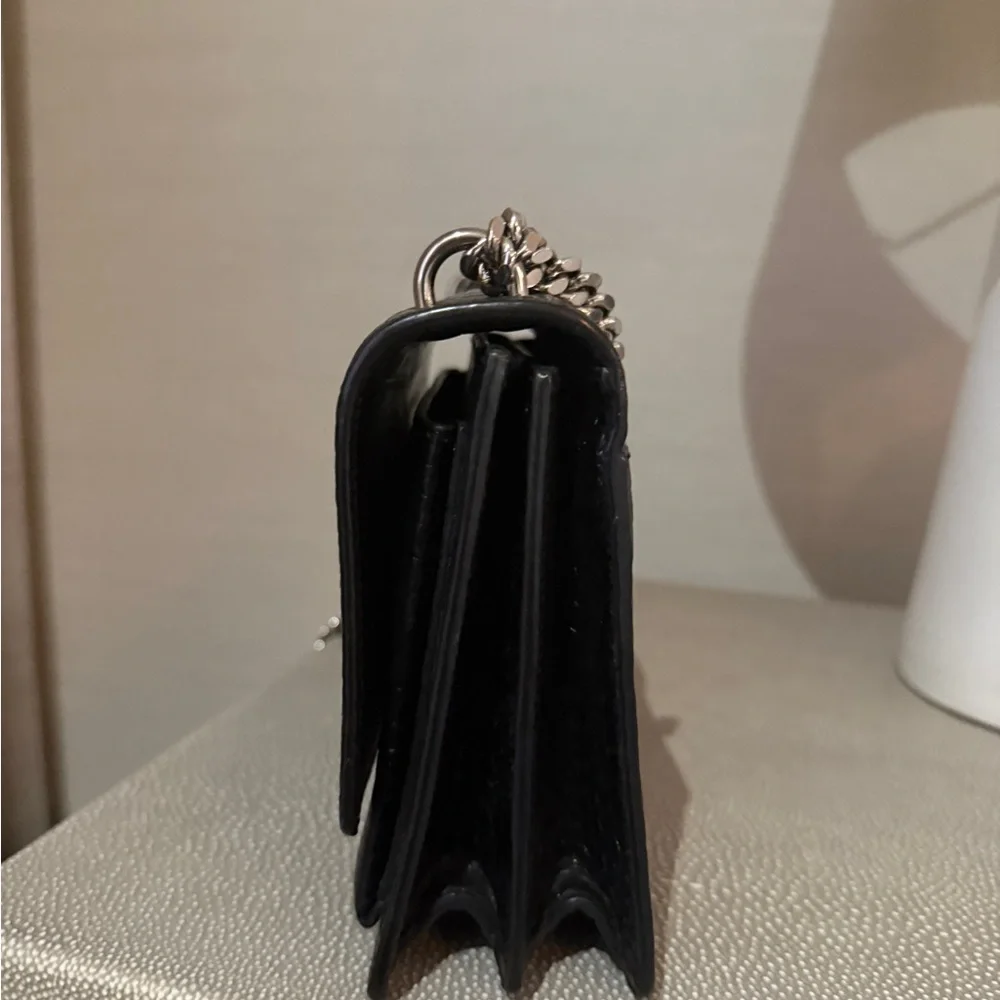 Yves Saint Laurent Black Croc-Embossed Leather Bag - Picture 3 of 4